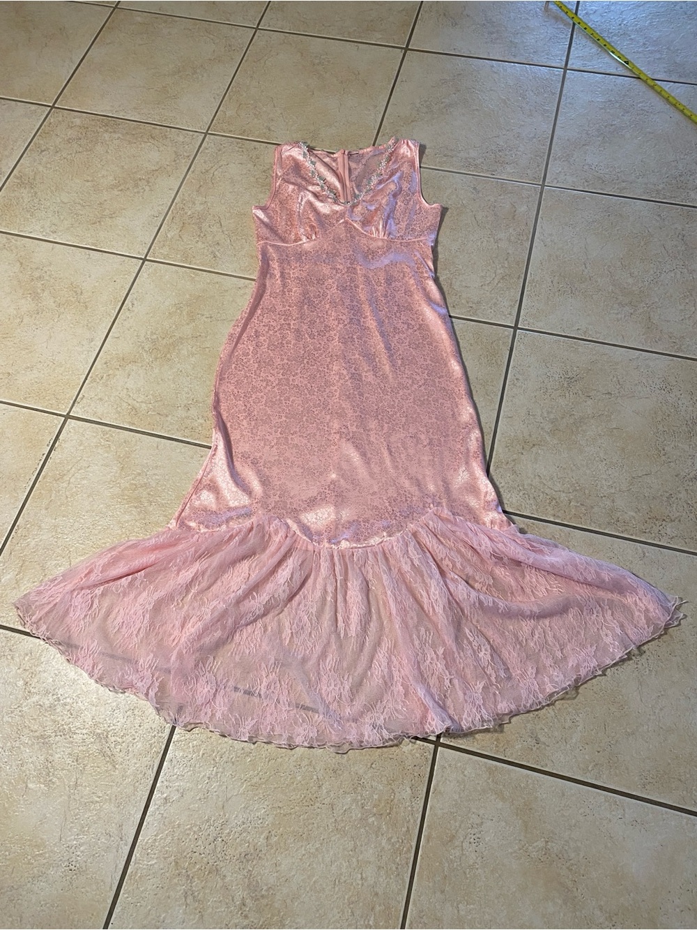 Elegant Pink Lace Mermaid Hem Dress